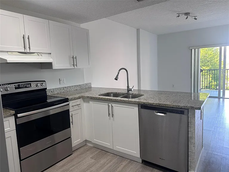 3410 Coral Way #406 — Photo 8