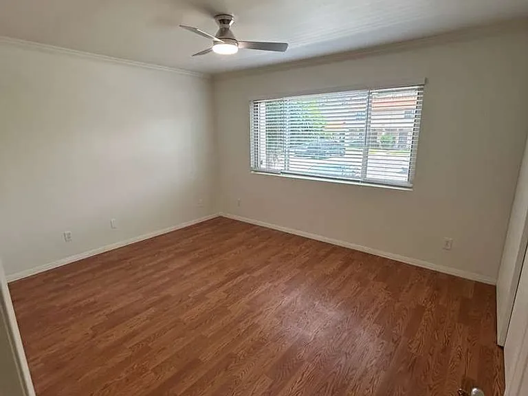 6811 Alvarado Rd #13 — Photo 6