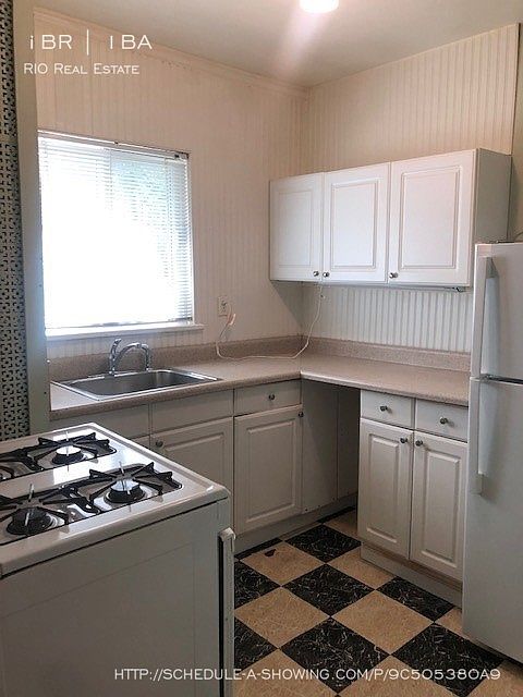 1st image of 2070 S Milwaukee St APT 3