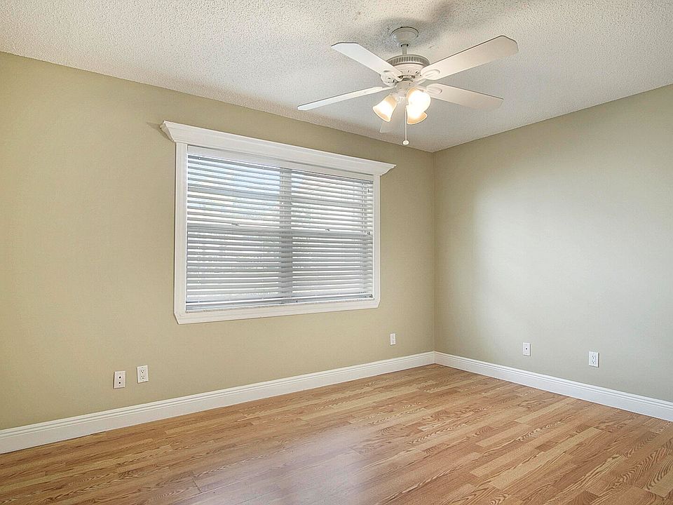 1st image of 1225 NW 21st Street #3701