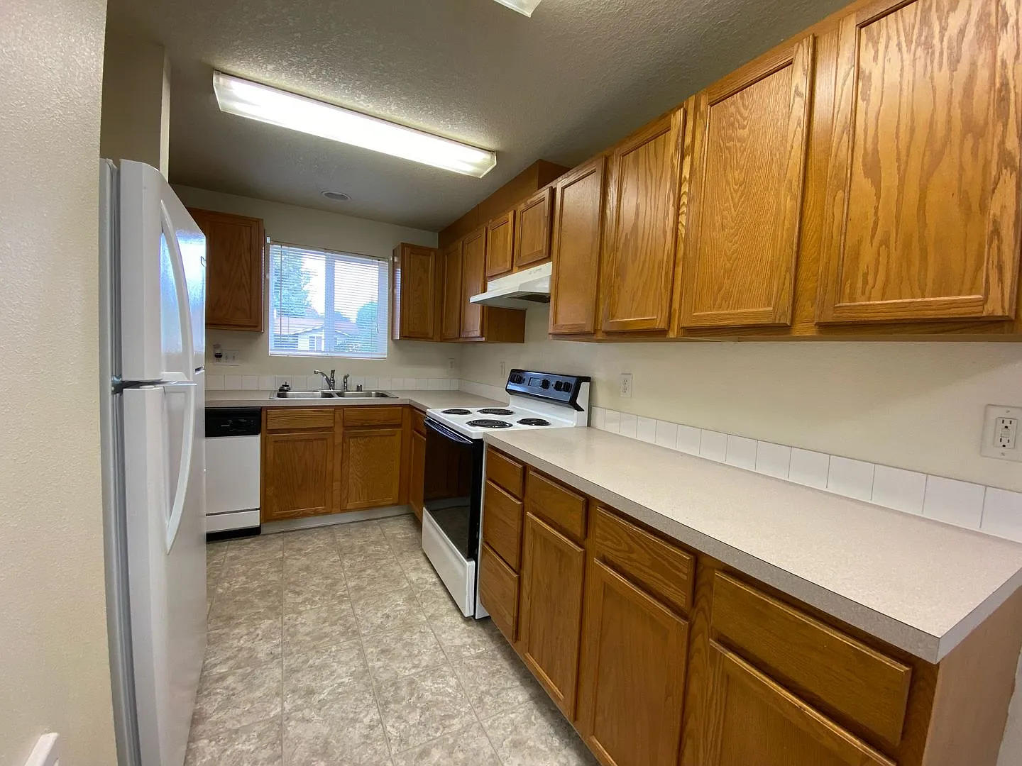 129 Villa Rd — Photo 4
