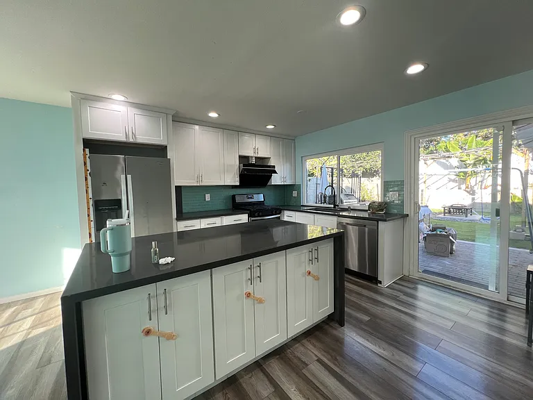 14902 Burnham Cir — Photo 4