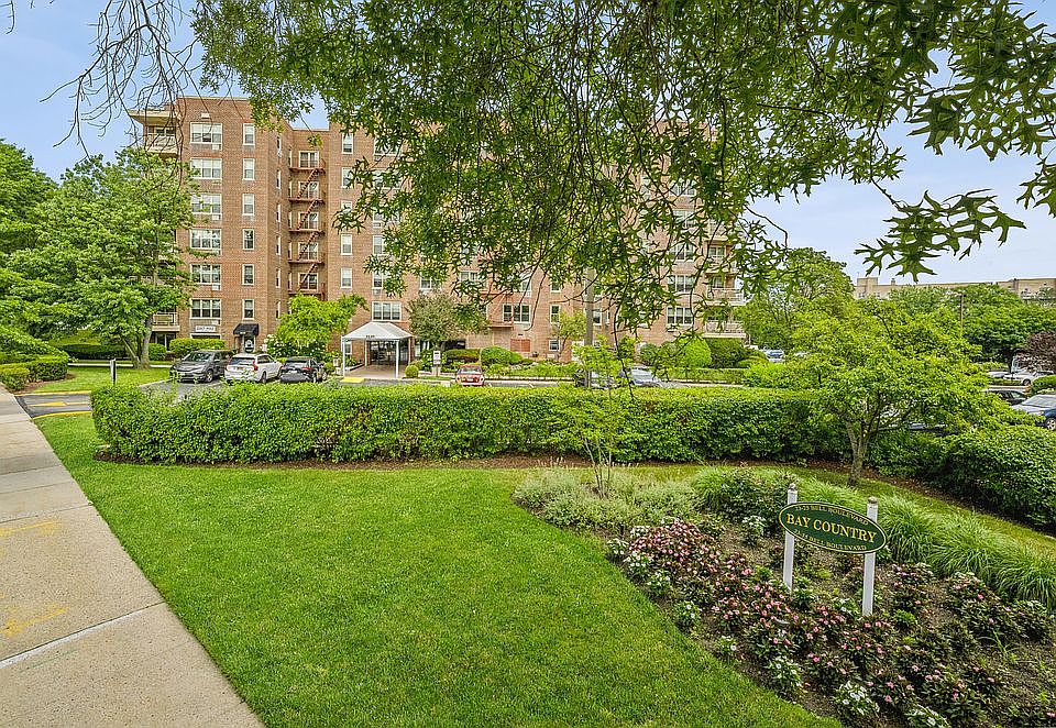 1st image of 23-25 Bell Blvd #6B