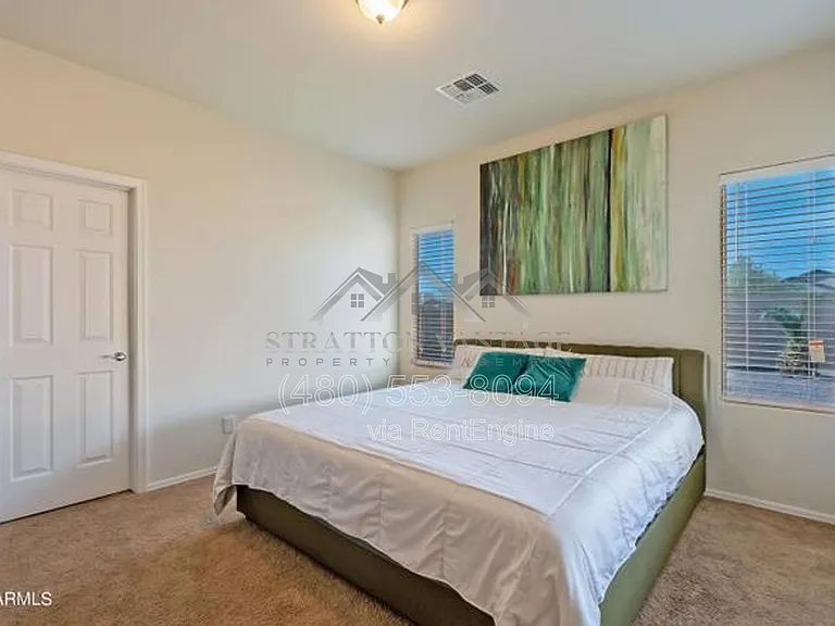 5614 W Montebello Way — Photo 12