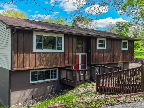 14 Petina Ct, Parkersburg, WV 26104