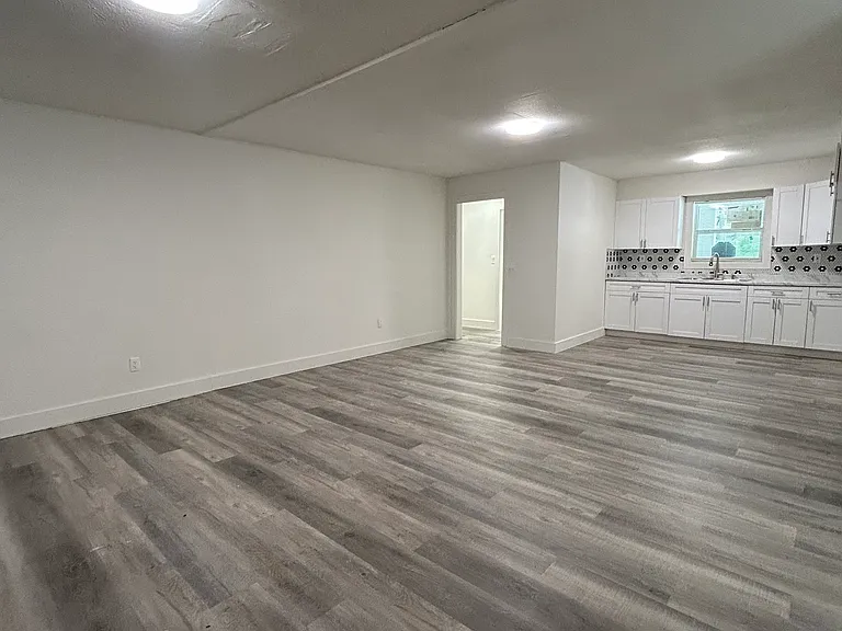 1636 Camellia Dr — Photo 6