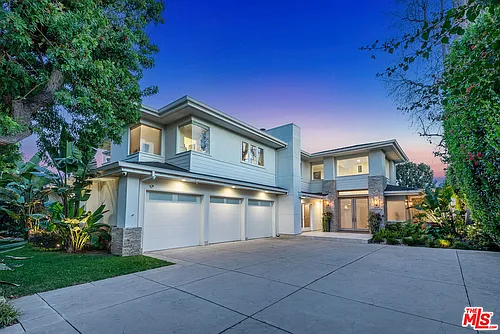 10424 Valley Spring Ln Photo 1