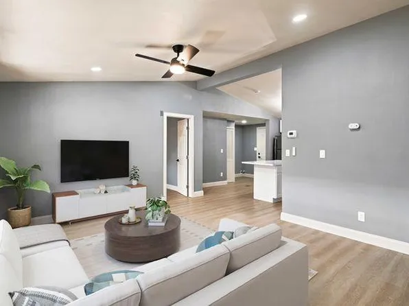 3901 Lake Rd Space 2, West Sacramento, CA 95691