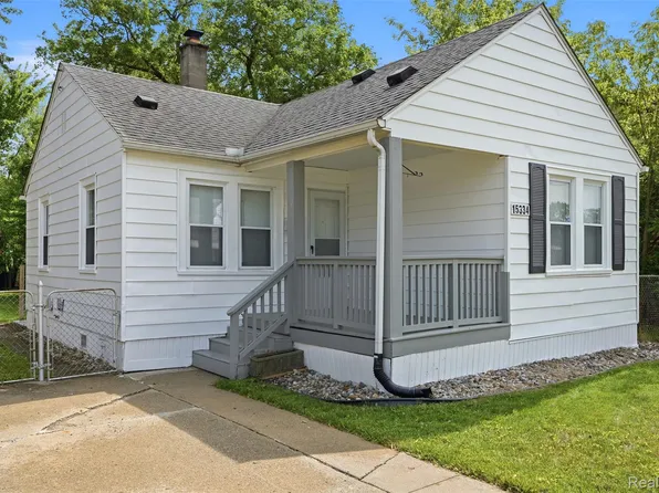 15334 Evergreen Ave, Eastpointe, MI 48021