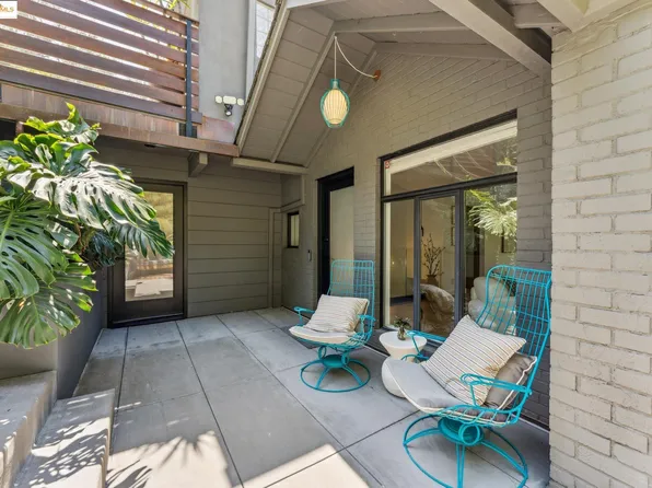 6353 Westover Dr, Oakland, CA 94611