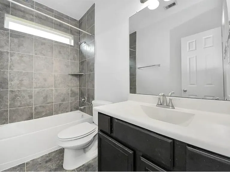 3727 Varna Ct — Photo 6