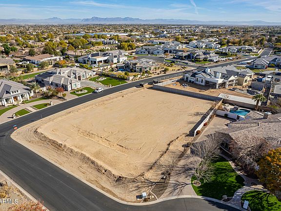 5th image of 7455 S BRIGHTON Court #17