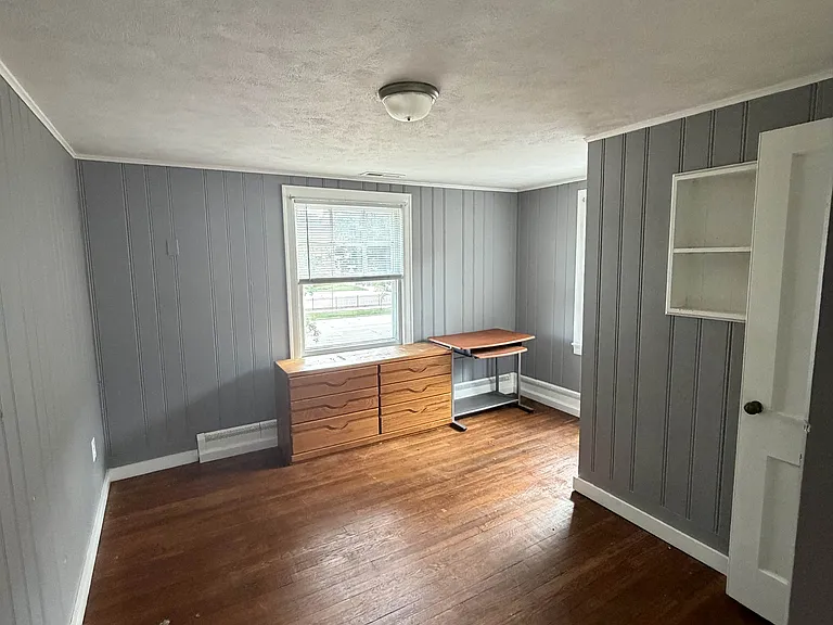 423 W Lawrence Ave #2 — Photo 3