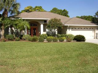 38 Medalist Cir, Rotonda West, FL 33947