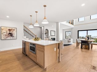 18-18R Starknaught Hts #A, Gloucester, MA 01930