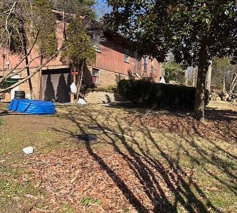 2nd image of 4702 Pebble Brook Cir NE
