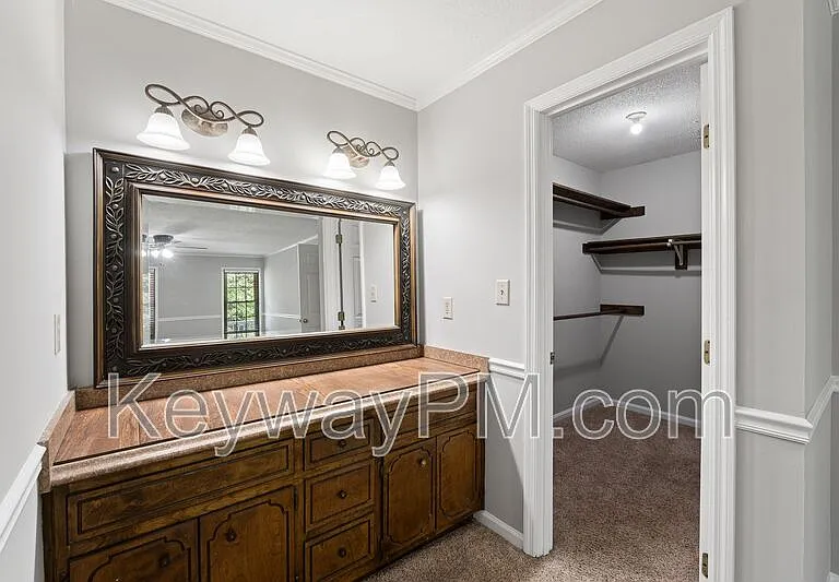 255 Silver Maple Rd — Photo 18