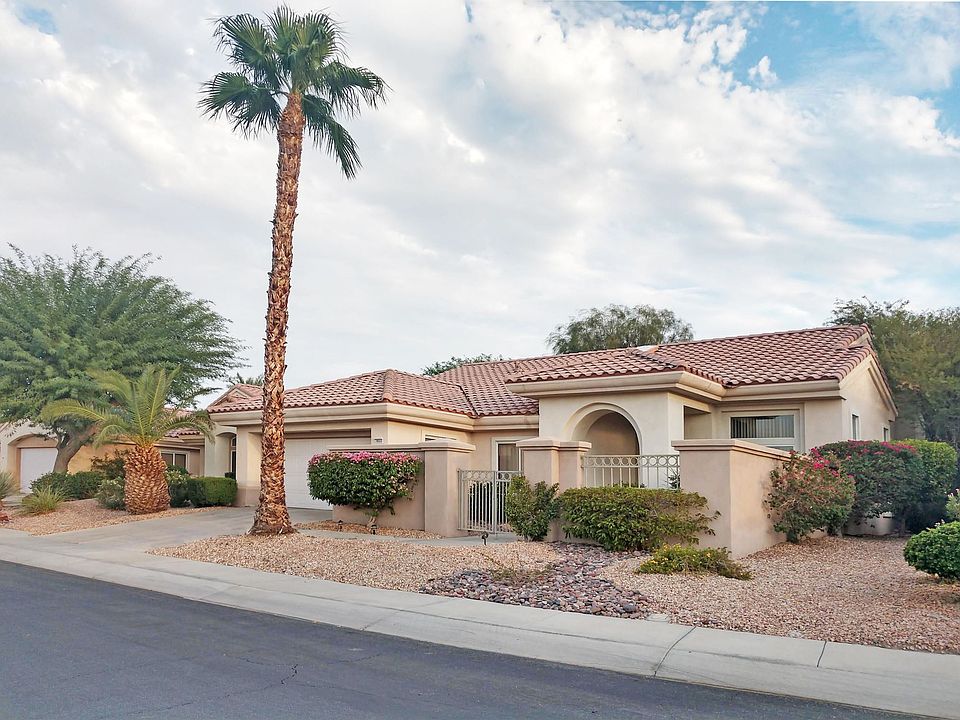 1st image of 78333 Prairie Flower Dr