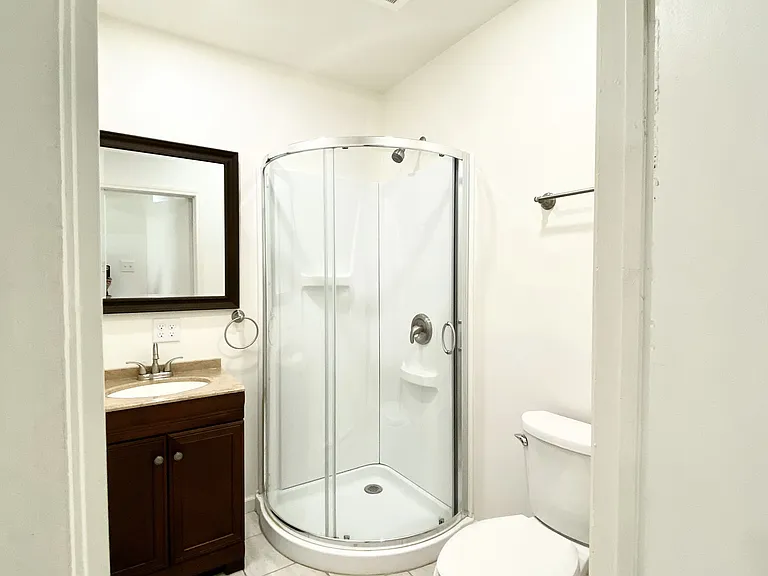 1140 Ash St #102 — Photo 2
