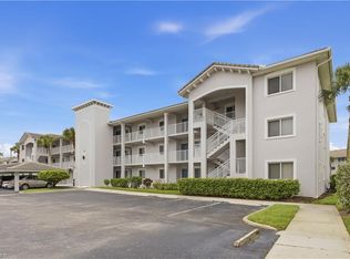 7822 Great Heron Way APT 106, Naples, FL 34104