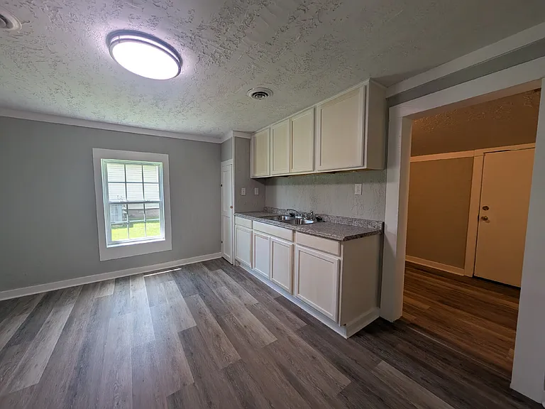5914 Martin Hwy — Photo 8