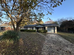 207 Maryland Dr, Texarkana, TX 75501