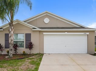 2008 Broad Winged Hawk Dr, Ruskin, FL 33570