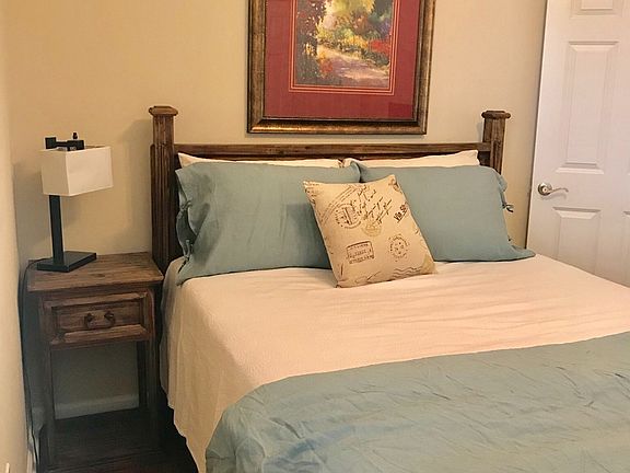 4th image of 4001 Brinlee St APT 4
