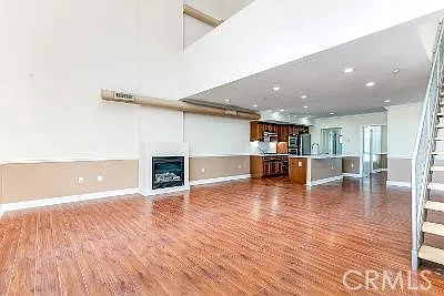 596 S Brea Blvd #LOFT — Photo 2