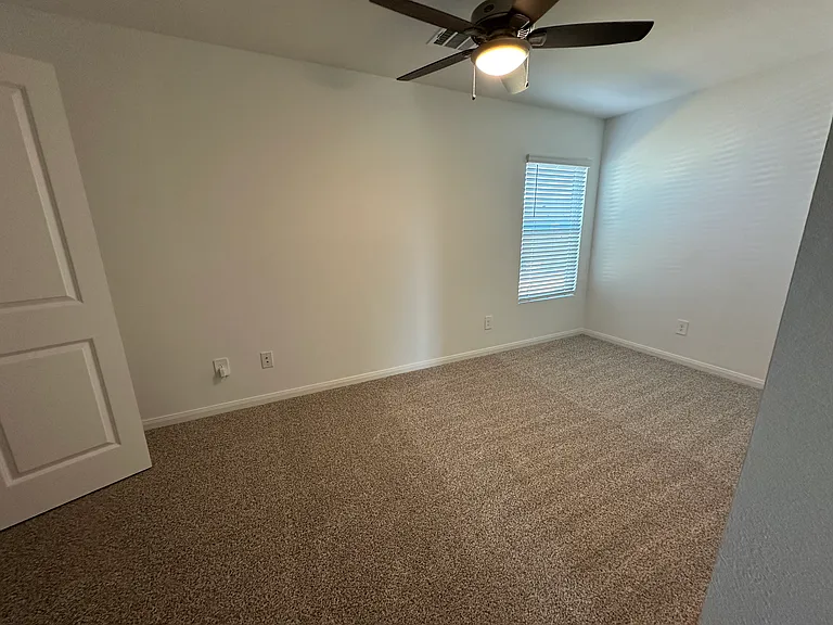16737 N Marie Village Dr — Photo 13
