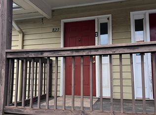 2505 W Broad St APT 823, Athens, GA 30606