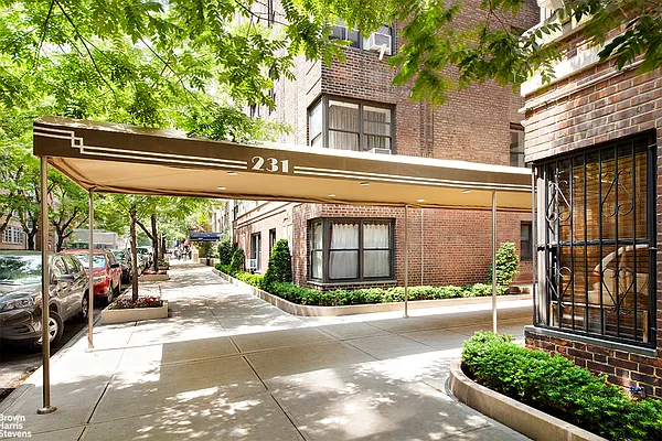 Rented by Brown Harris Stevens | media 14