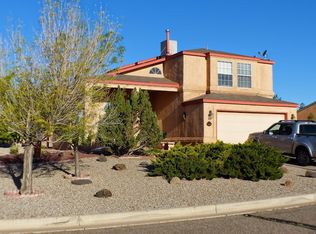 2032 Clearwater Loop NE, Rio Rancho, NM 87144
