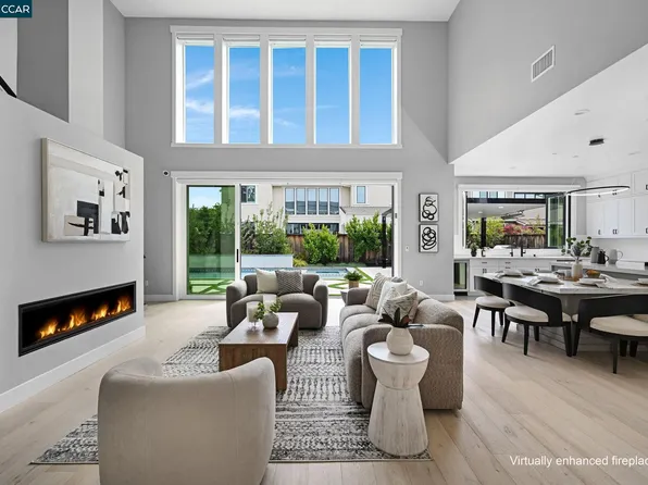 226 Akabane Ln, Danville, CA 94506