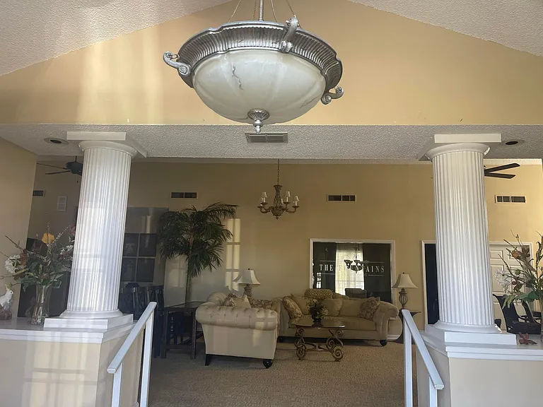 2500 Winding Creek Blvd #C103 — Photo 3