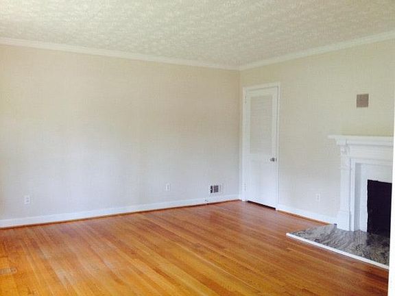 Living Room toward hall