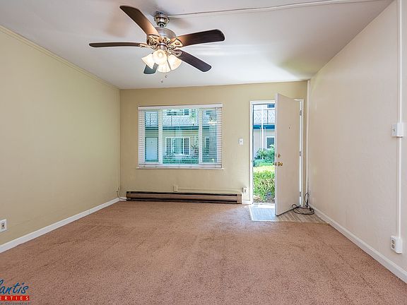 2nd image of 420 S 3rd St #11