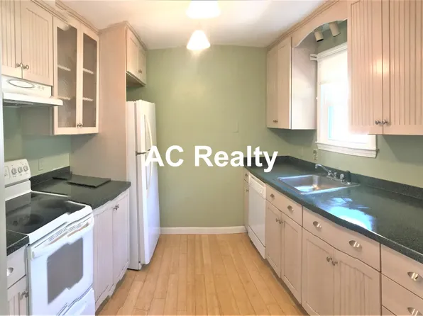 16 Mount Vernon St, Arlington, MA 02476
