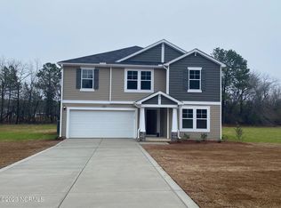 365 Walters Run Dr, Raeford, NC 28376