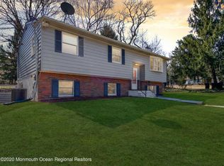 433 Center St, Sewell, NJ 08080