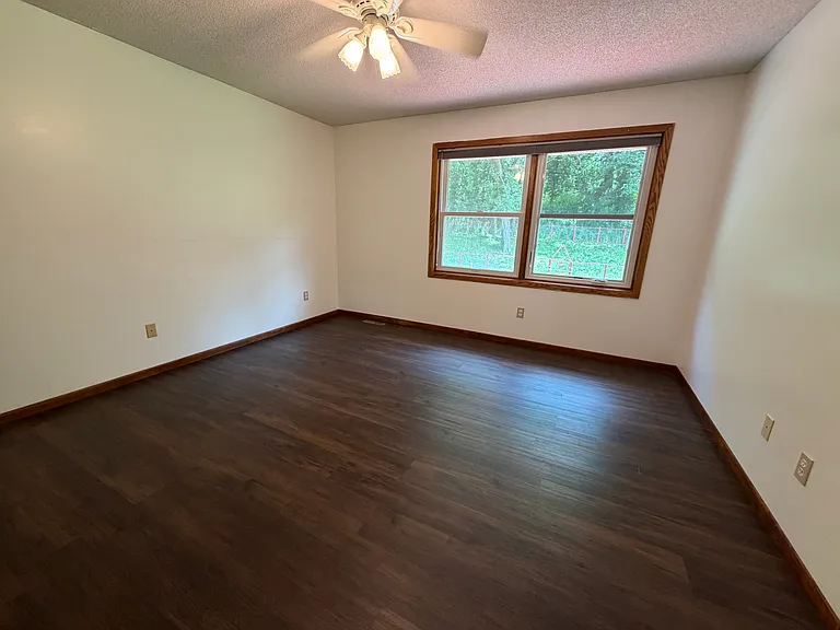 1951 Fox Valley Dr SW — Photo 21