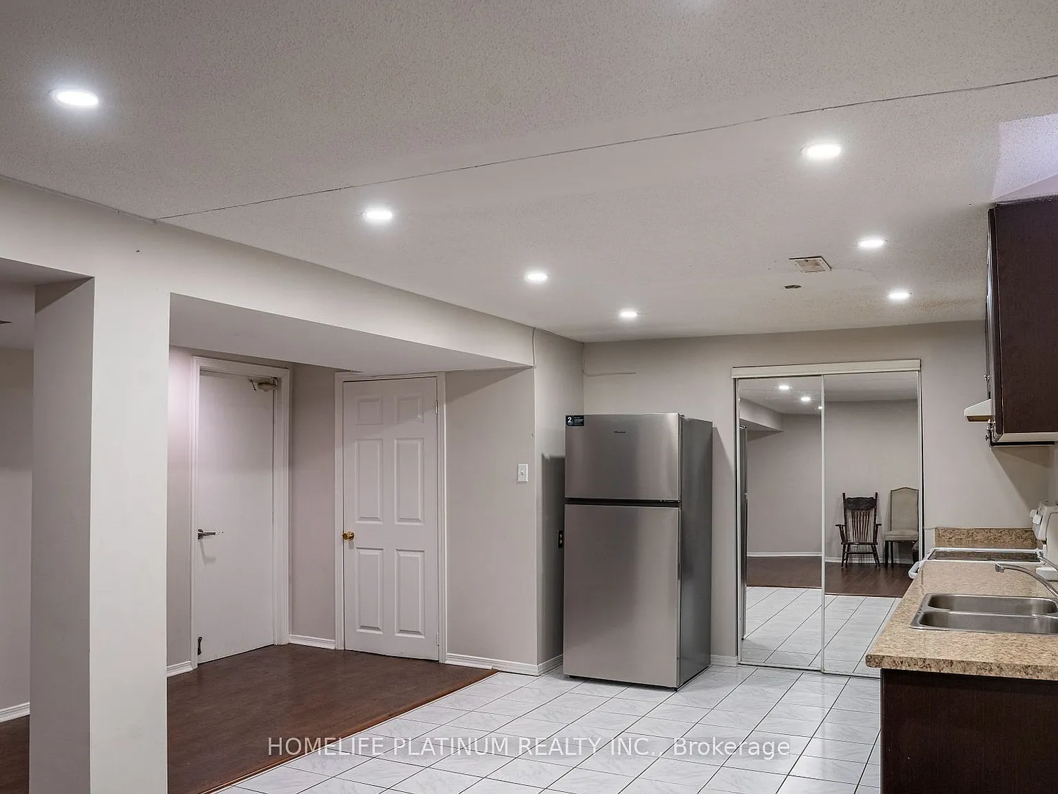 2 bed, $1,700 — Photo 4