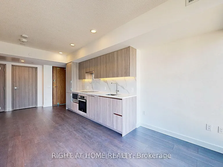 1 Concord Cityplace Way #2815 — Photo 11