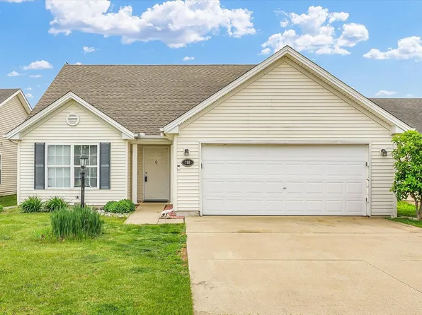 709 Bardeen Ln, Champaign, IL 61822