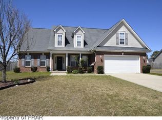 5737 Azure Dr, Hope Mills, NC 28348