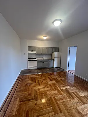 Rented by Ben Bay Realty Co. of Bay Ridge | media 11