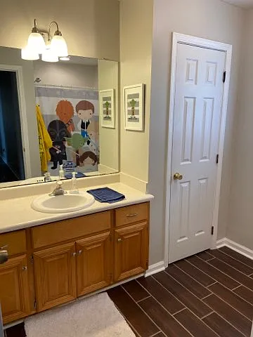 2025 Weybridge Ct — Photo 11
