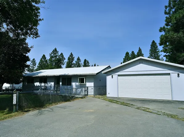 302 Gateway St, Rexford, MT 59930
