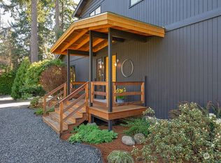 11907 103rd Ave SW, Vashon, WA 98070