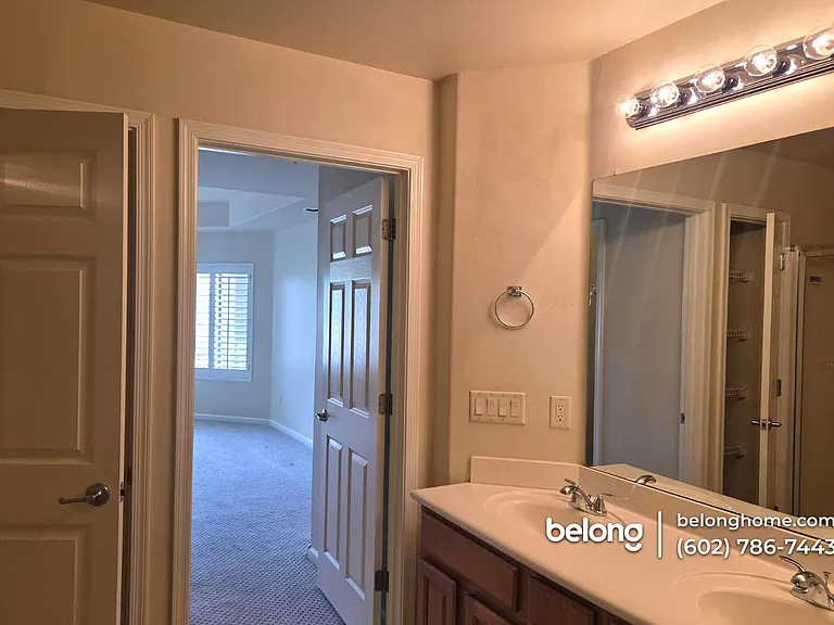 14000 N 94th St #2166 — Photo 3